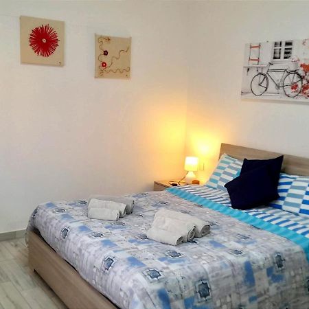 La Casa Di Francesco Hotel Putifigari ภายนอก รูปภาพ