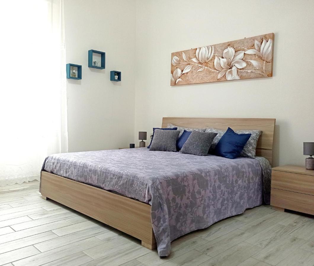 La Casa Di Francesco Hotel Putifigari ภายนอก รูปภาพ
